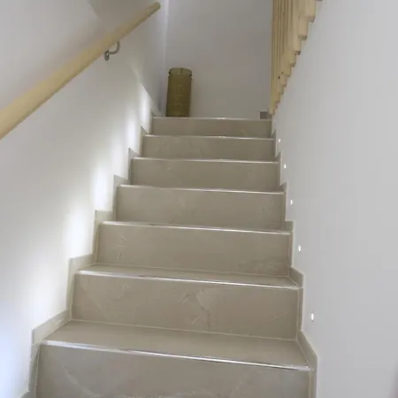 Mamertino Apartment *